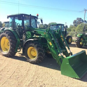 JOHN DEERE 6100