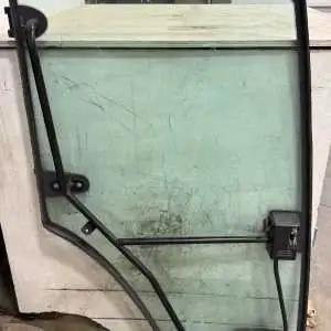 GOOD USED RH DOOR ASSY