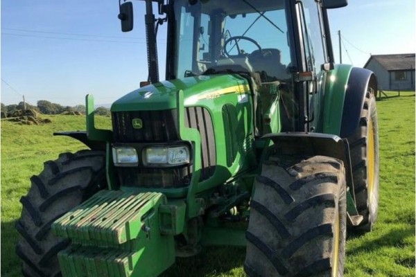 JOHN DEERE 6420S